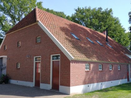 Renovatie/restauratie boerderij met schuur te Dedemsvaart